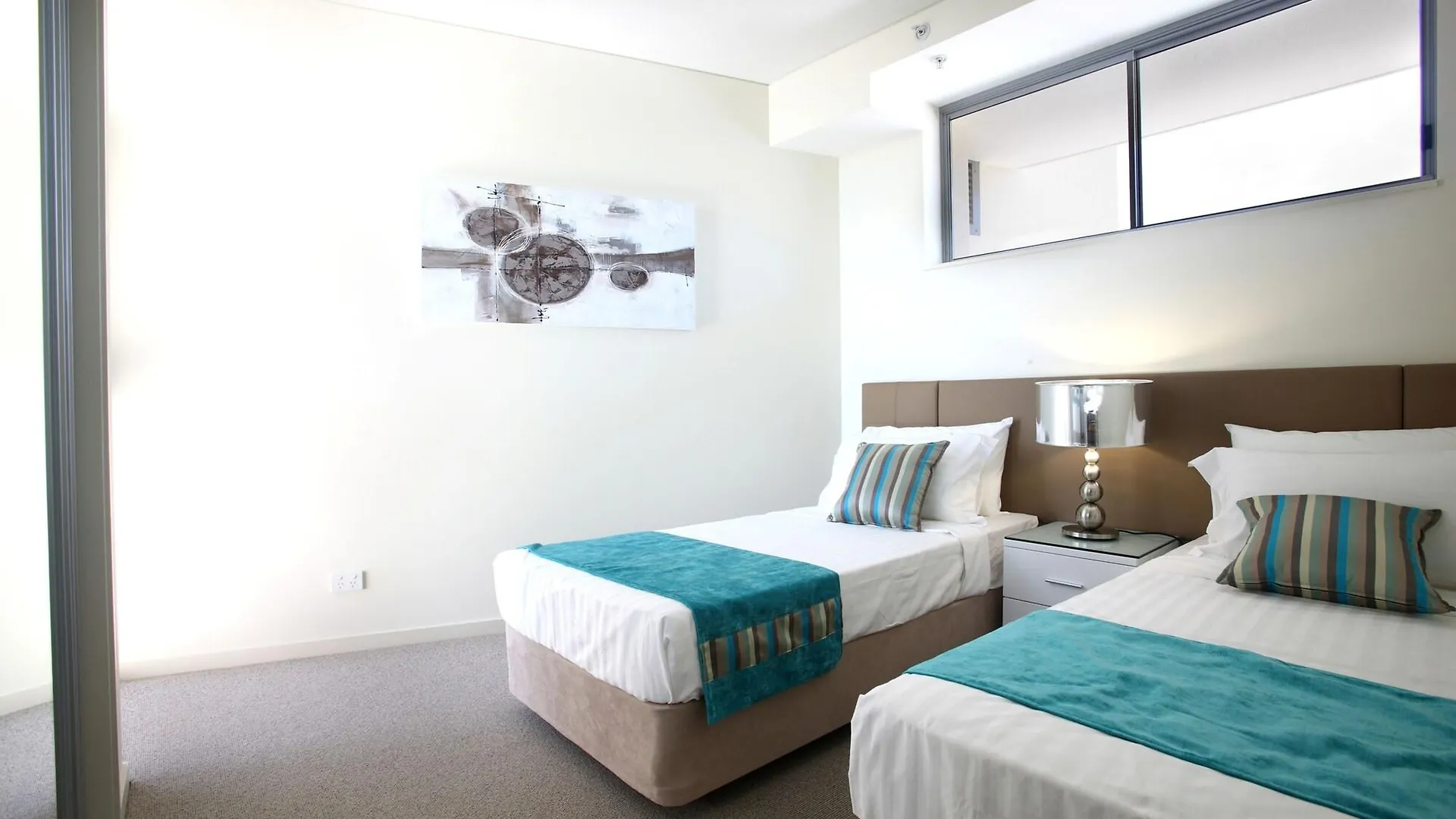 Monaco Caloundra Aparthotel 4*,