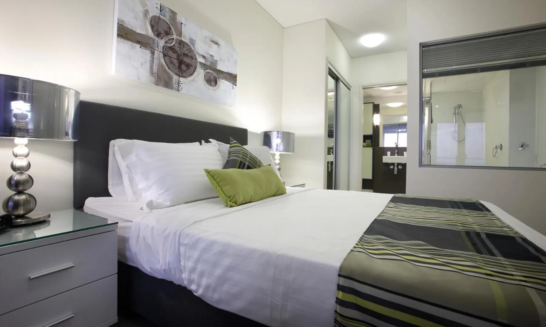 Monaco Caloundra Aparthotel