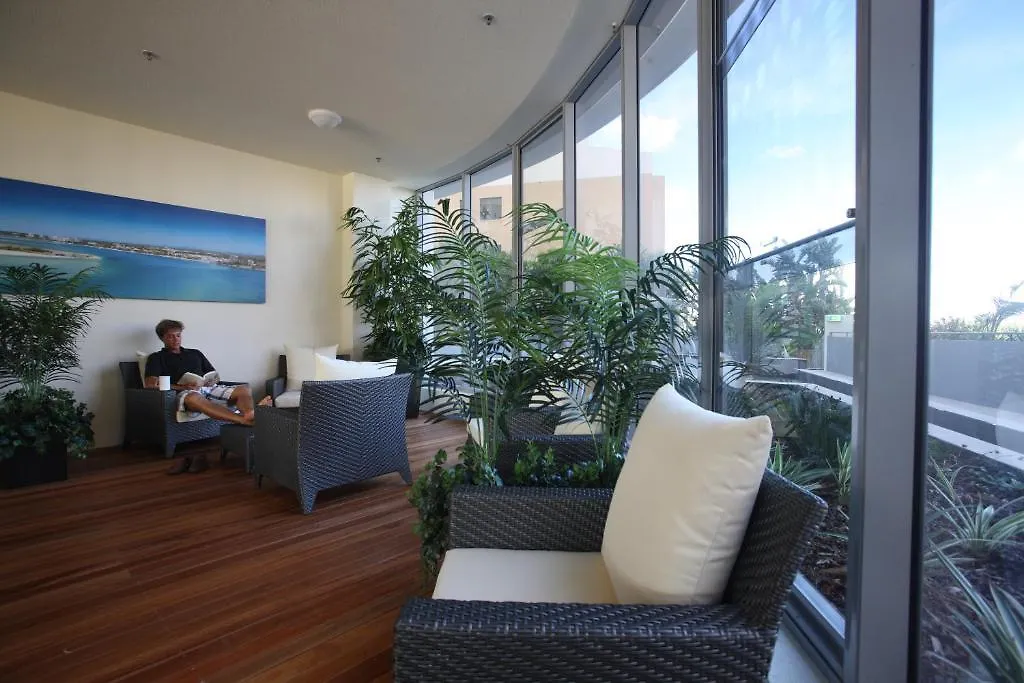 Monaco Caloundra Aparthotel