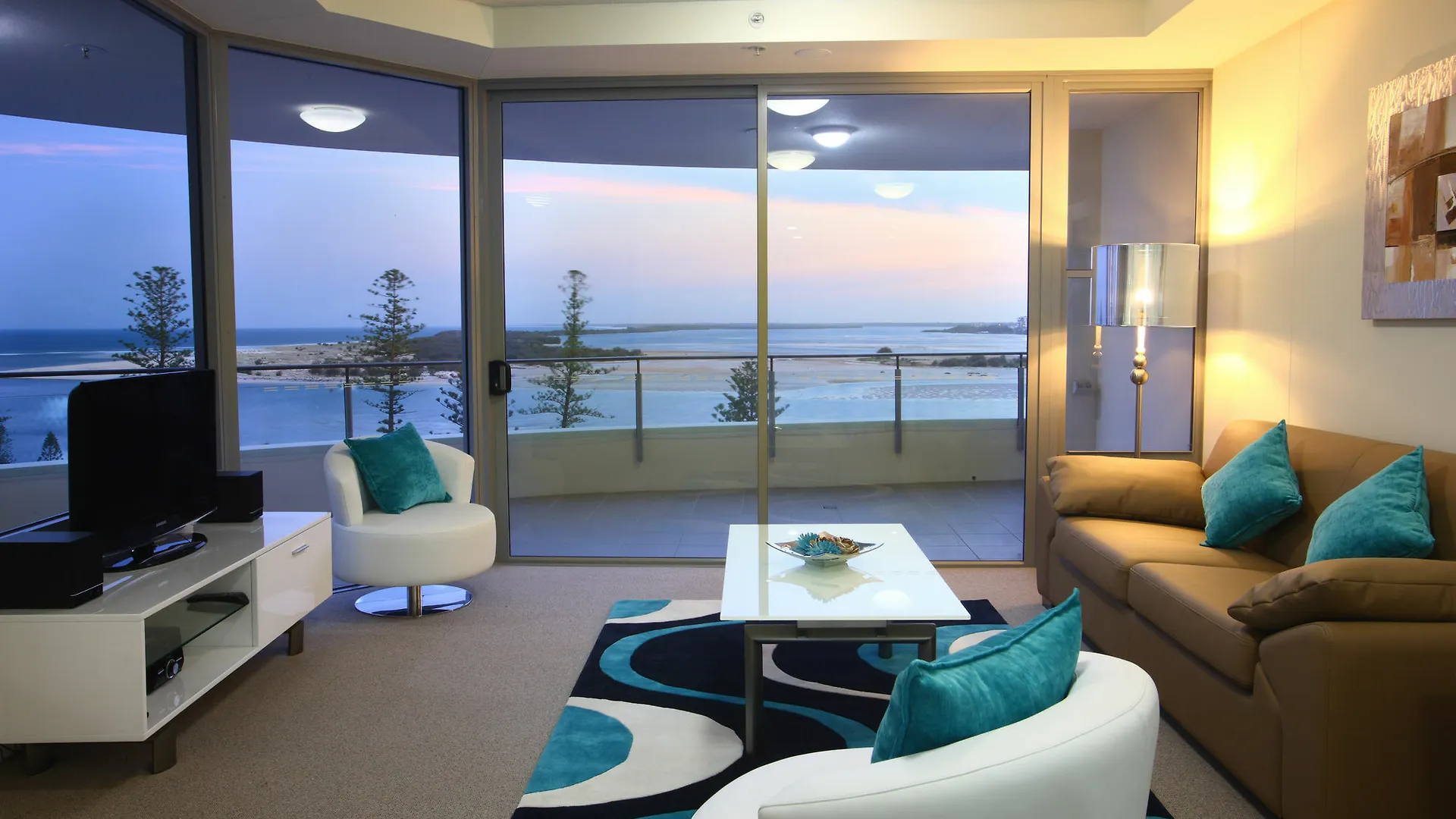 Monaco Caloundra Aparthotel